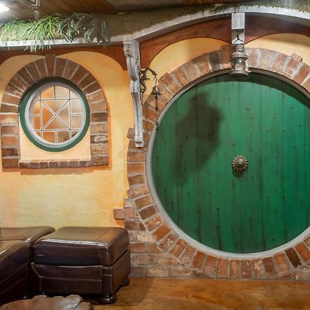 The Hobbit House, Fantasy Comes Home! Russellville Kültér fotó